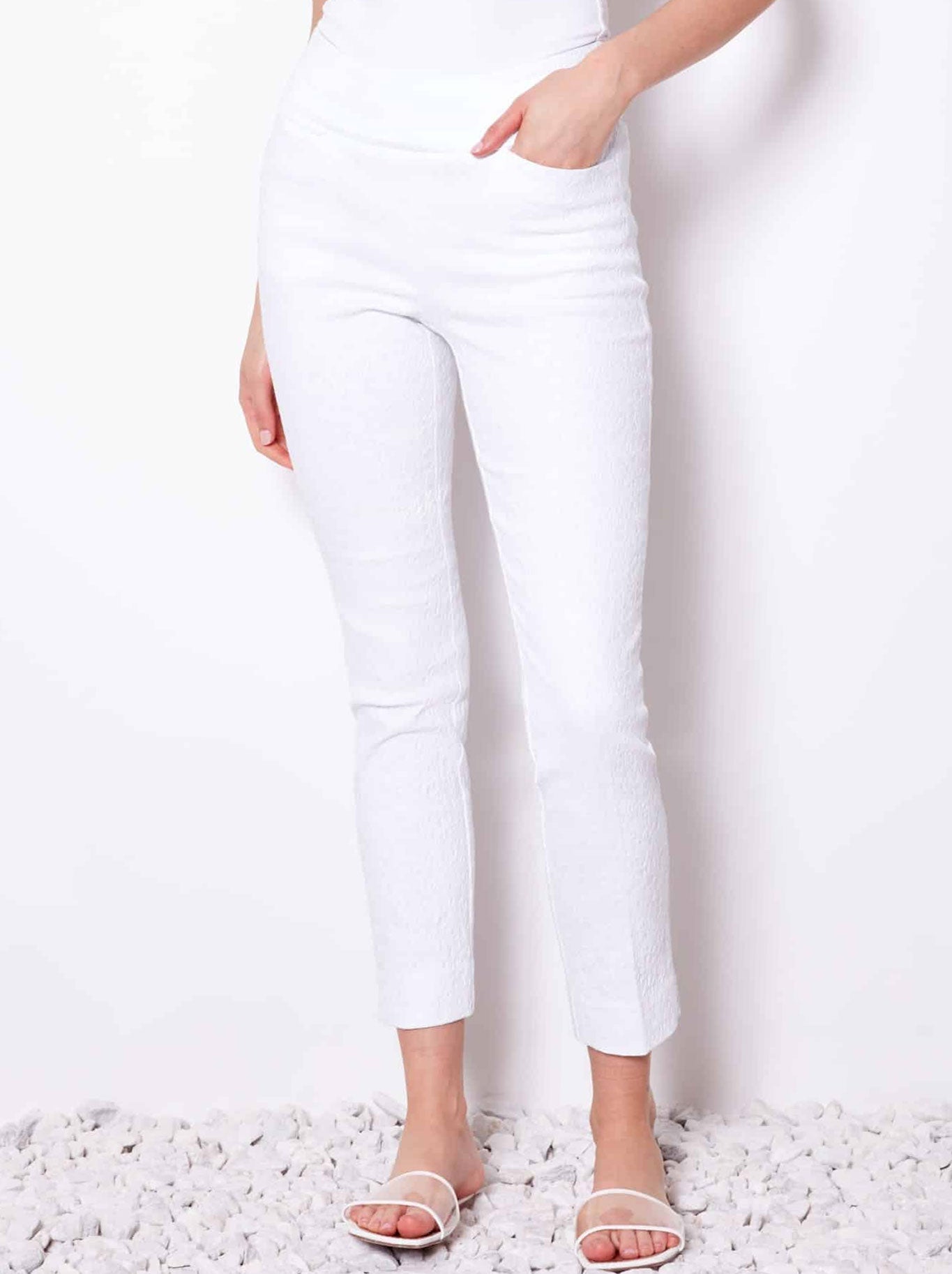 UP! SOLID TEXTURED JACQUARD ANKLE PANT (Stone)