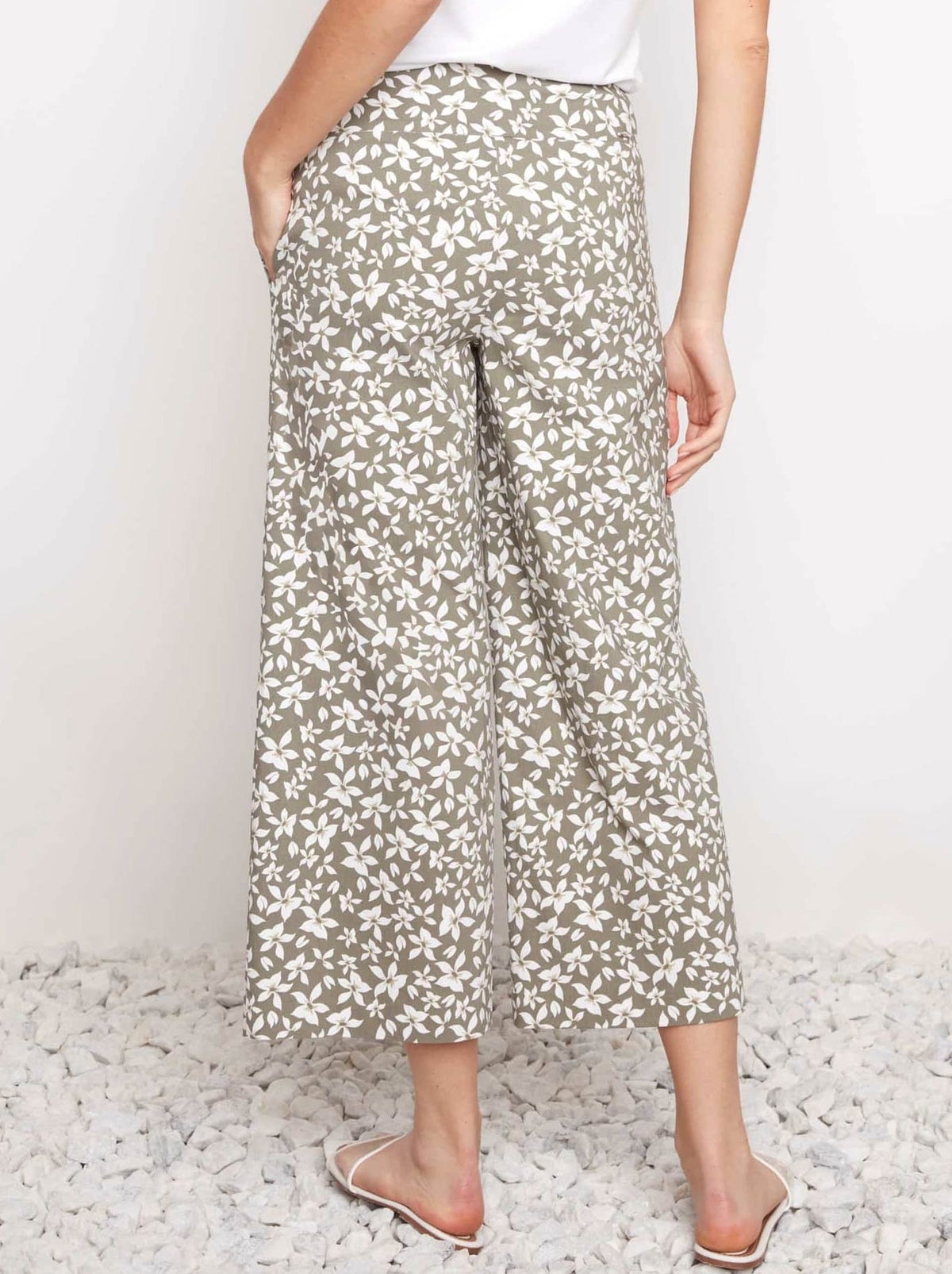 Up! Techno Wide Leg Crop Pant (Wild Daisy)