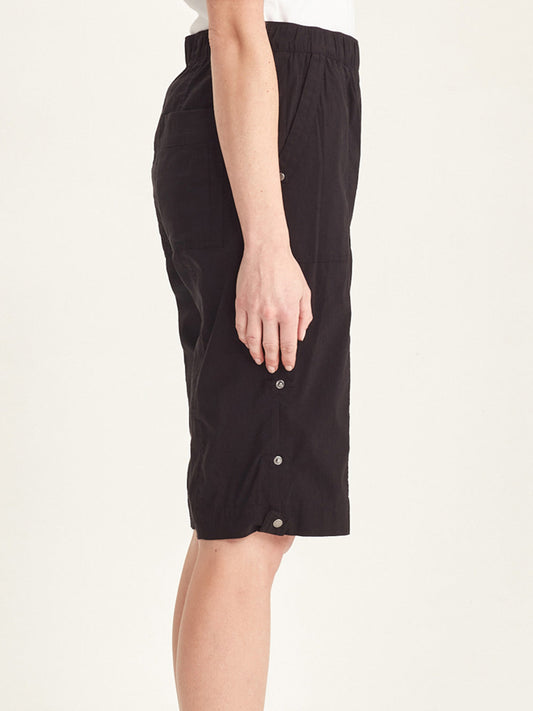 VERGE ACROBAT ROLLED SHORT (Black)