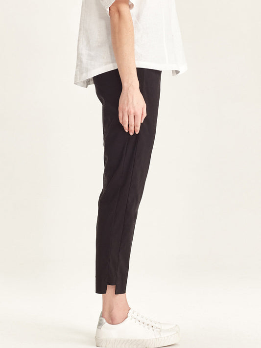 VERGE ACROBAT DESIREE PANT (Black)