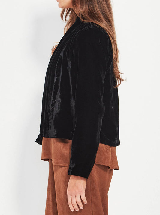 VERGE ENCHANT JACKET (Black)