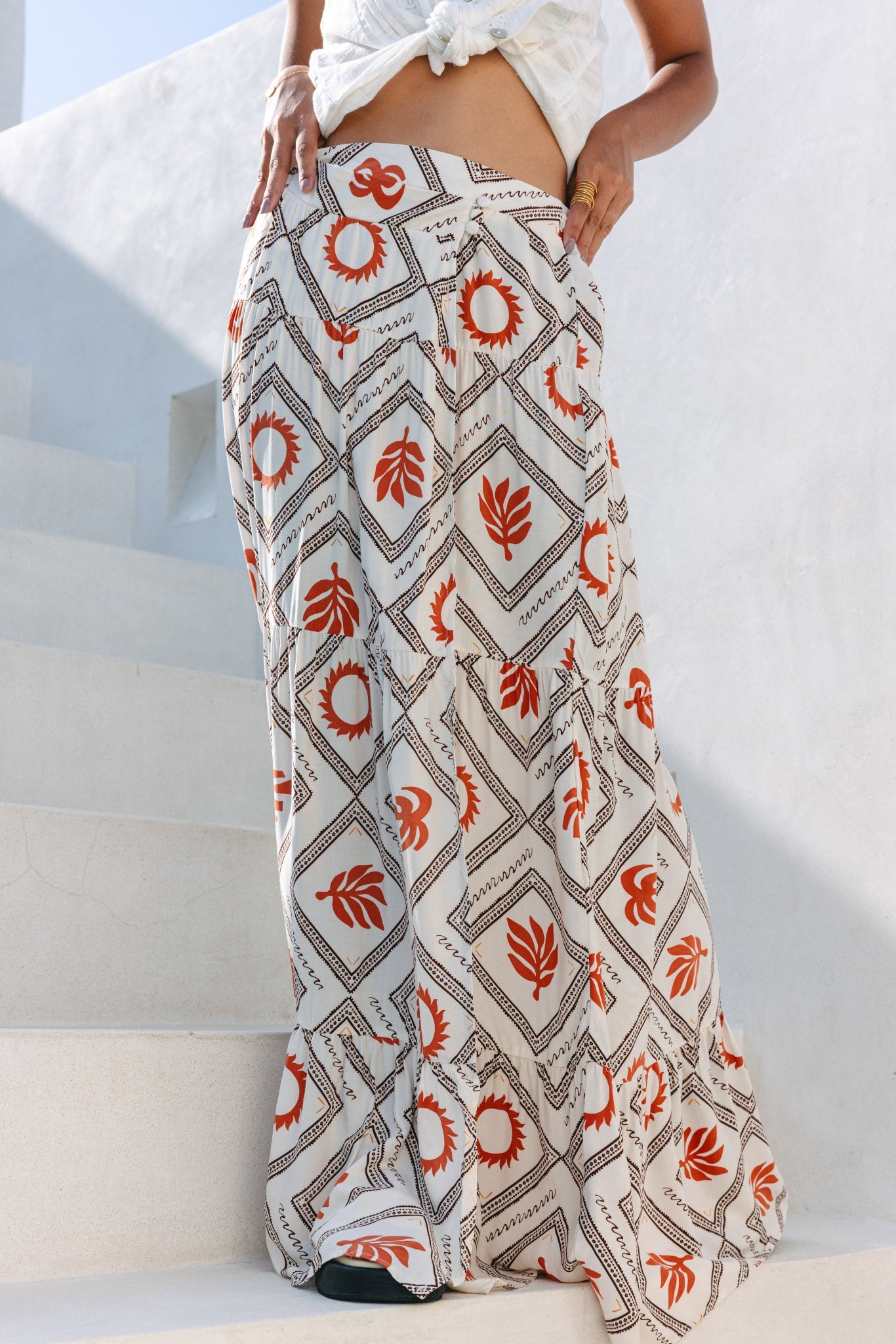Heychic Savita Rust Tropical Tiered Maxi Skirt (Beige)