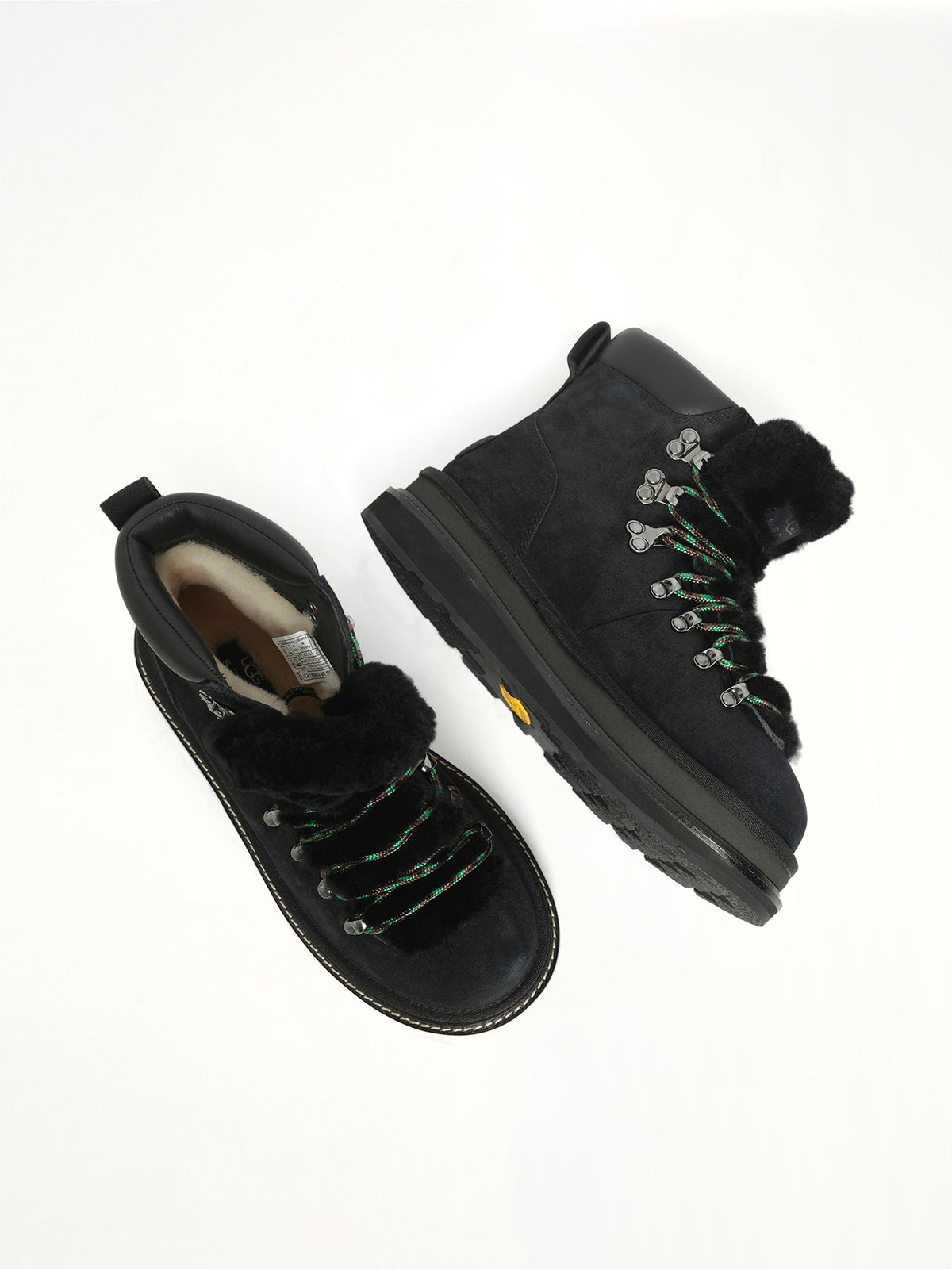 UGG sacai Hiker (Black)
