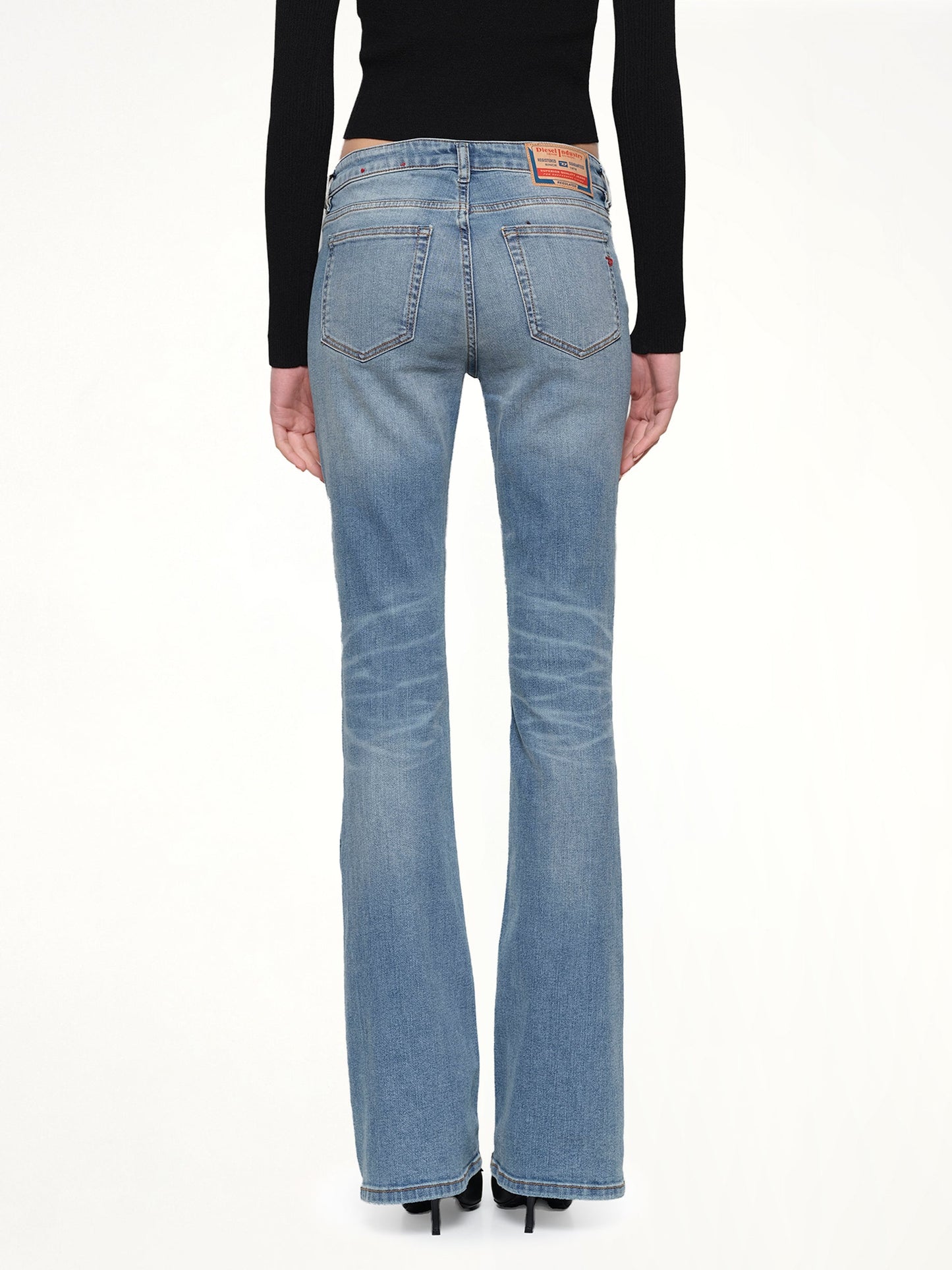 DIESEL 1969 D-EBBEY Bootcut Jeans (Blue)