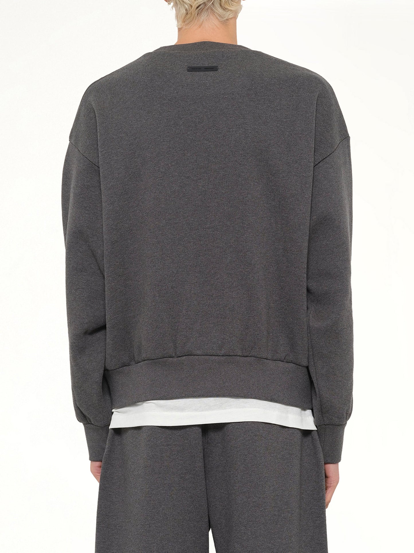 FEAR OF GOD ESSENTIALS Classic Crewneck Sweatshirt (Charcoal Heather)