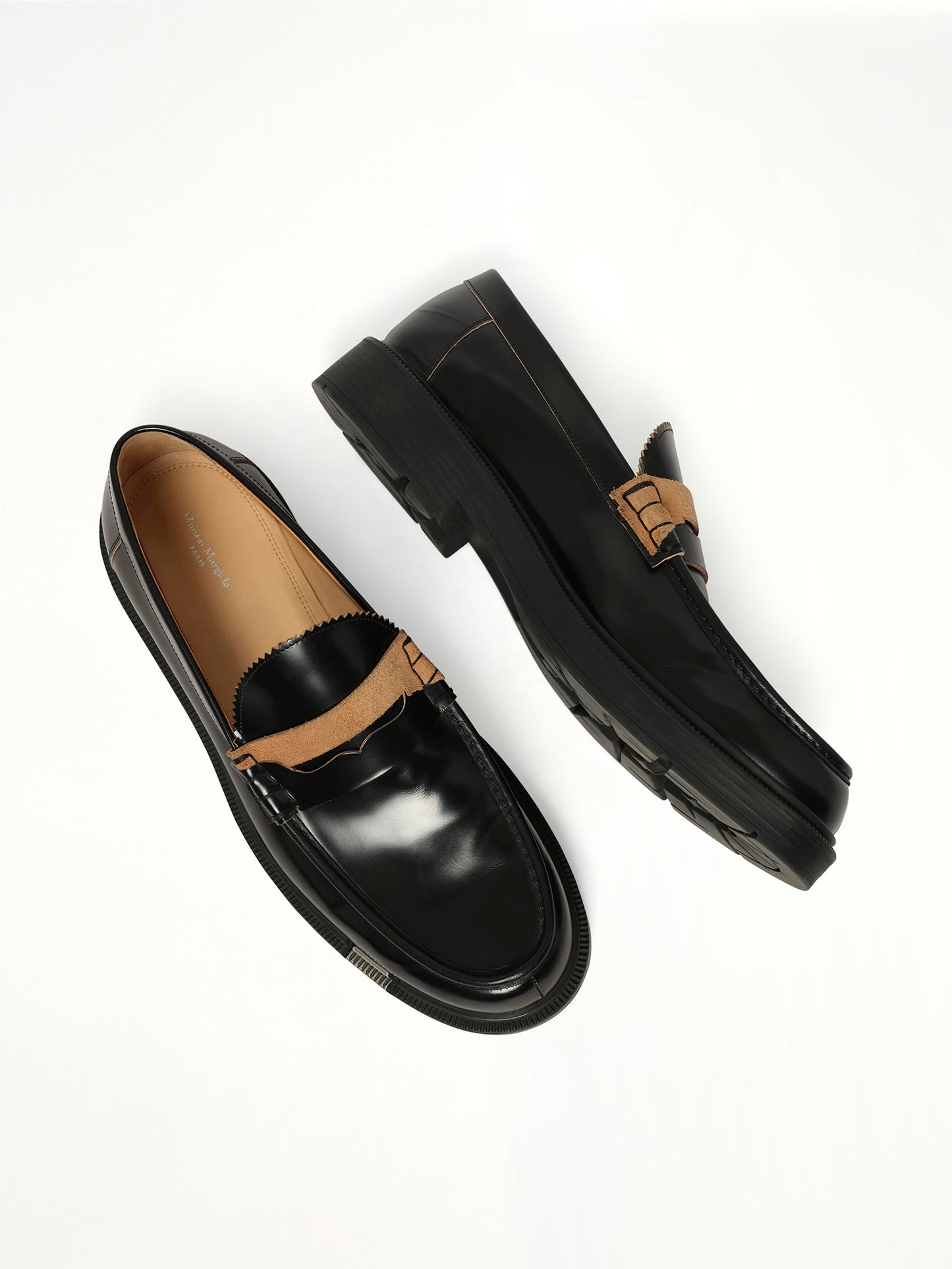 MAISON MARGIELA Decortique Loafer (Black)