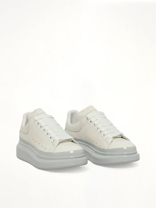 ALEXANDER MCQUEEN Womens Larry Oversized Sneaker (White)