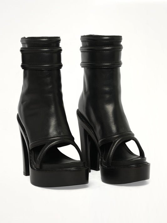 GIVENCHY Leather Shoes (Black)