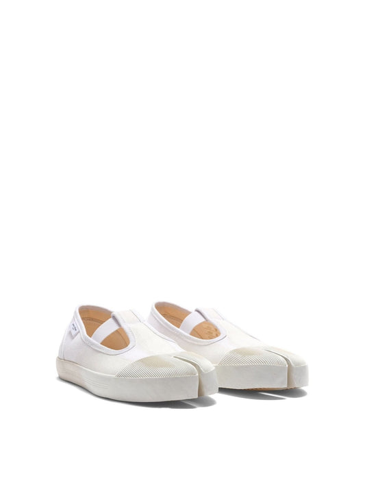 MAISON MARGIELA Tabi Toe Sneakers (White White)