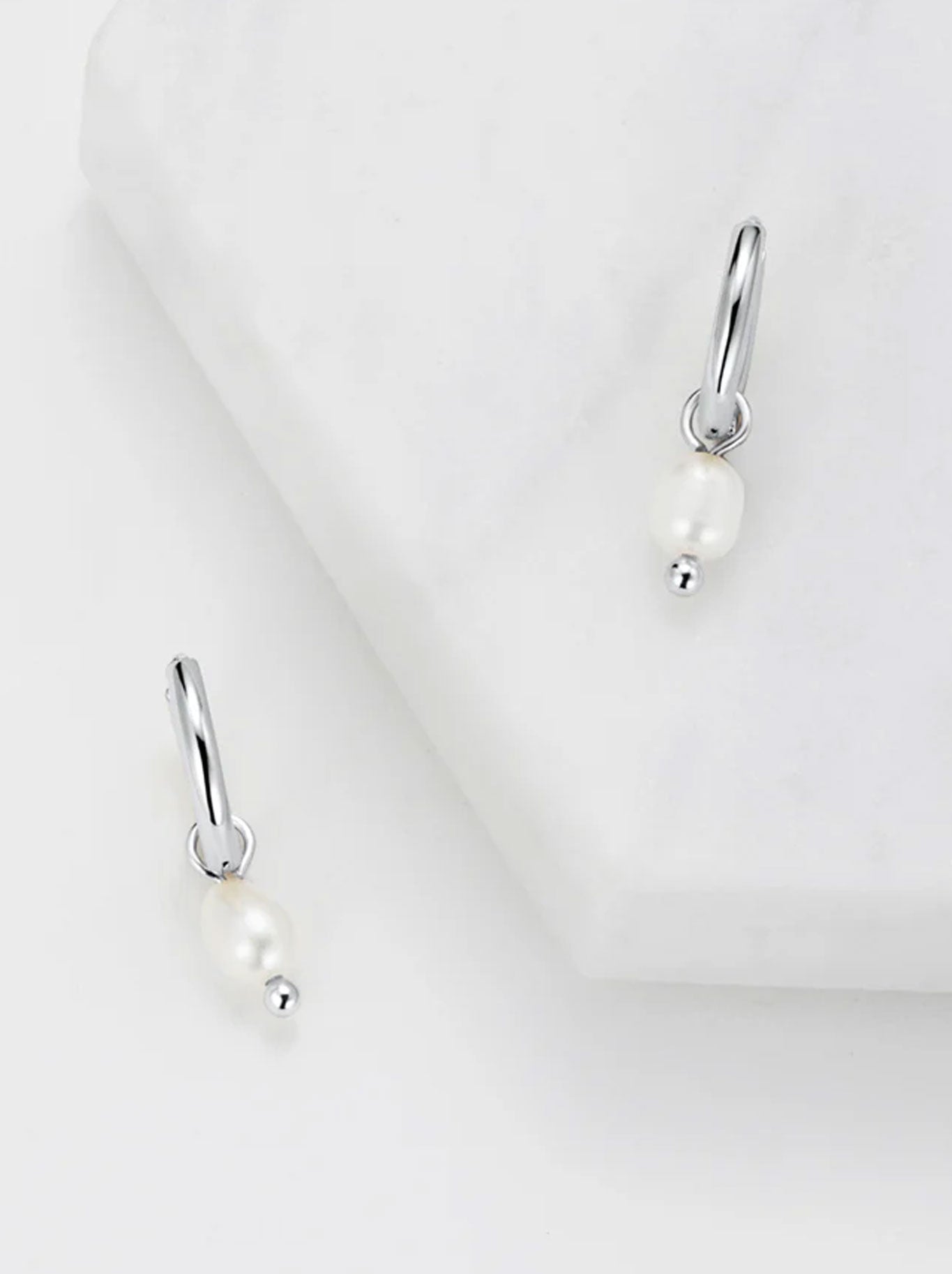 Image of Accessories. Productname: Zafino Heidi Hoop Silver in Silver colour by brand - Zafino