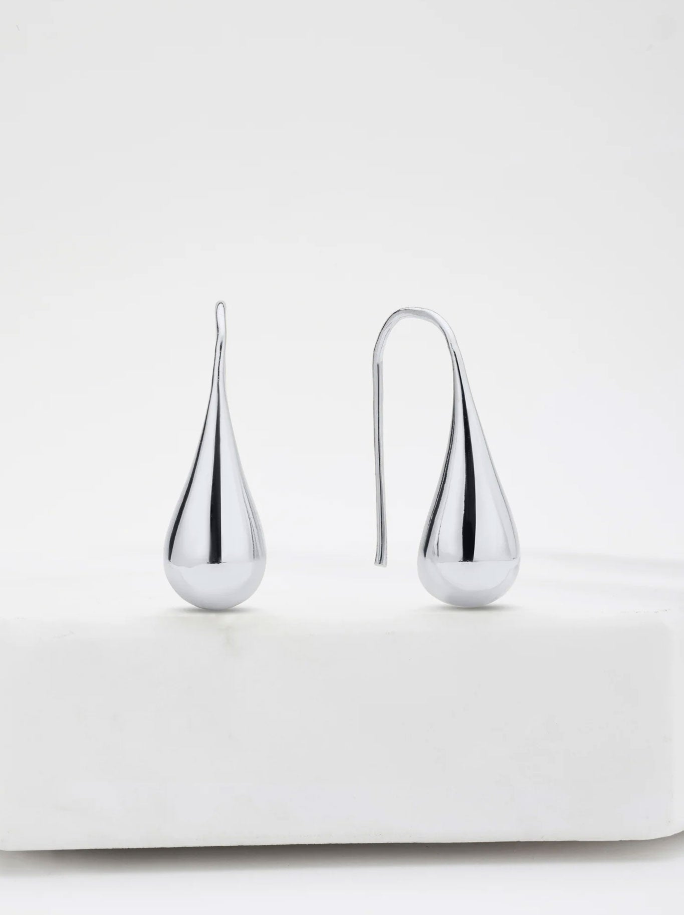 Image of Accessories. Product name - ZAFINO NOVA EARRING in Silver colour by brand - Zafino