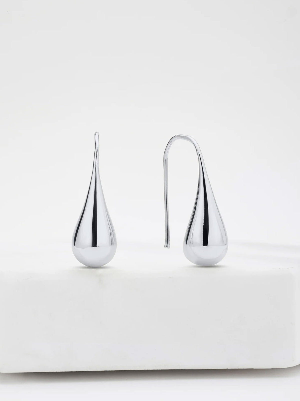Image of Accessories. Product name - ZAFINO NOVA EARRING in Silver colour by brand - Zafino
