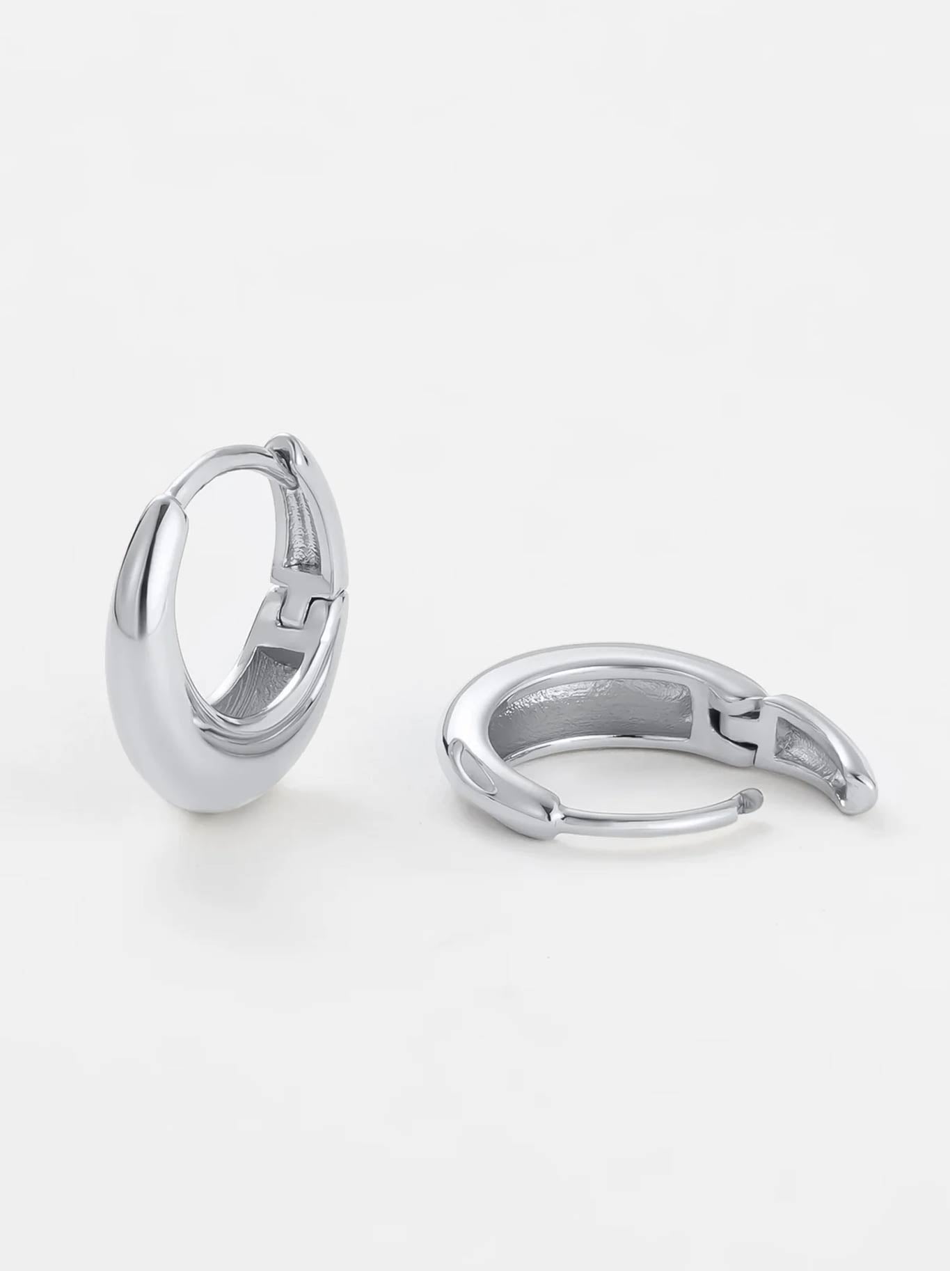 ZAFINO CLEO HOOP SMALL (Silver)