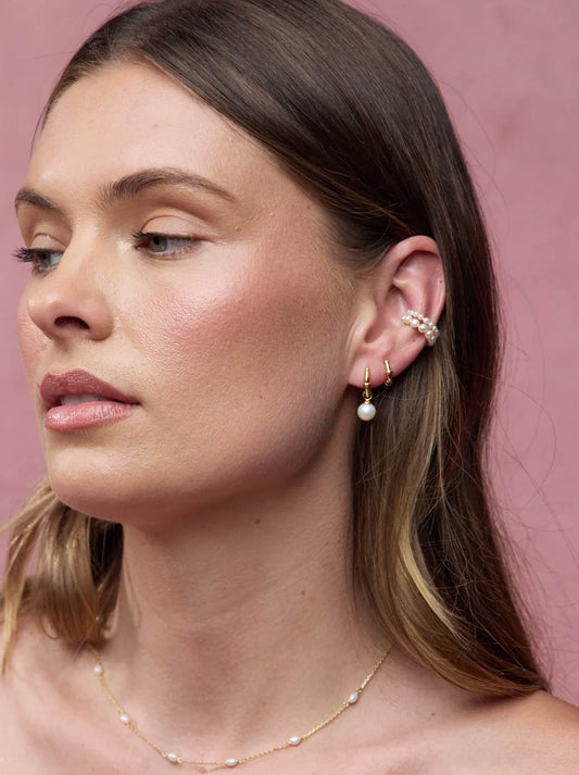 ZAFINO TESSA PEARL HOOP (Gold)