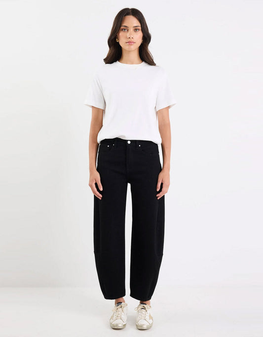 Among The Brave Graduate Stretch Barrel Jeans (Jet Black)