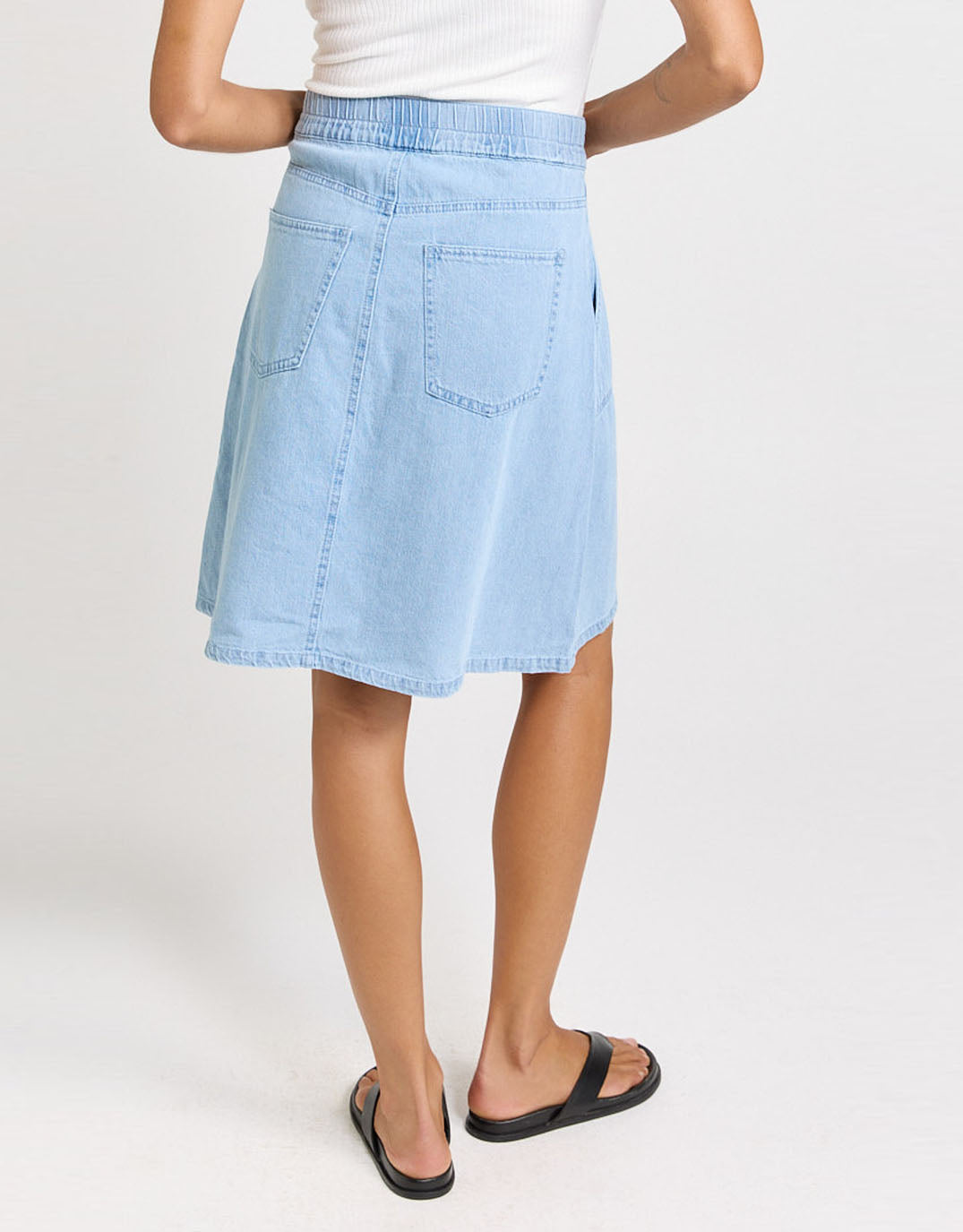 Betty Basics Aida Denim Skirt (Medium Wash)