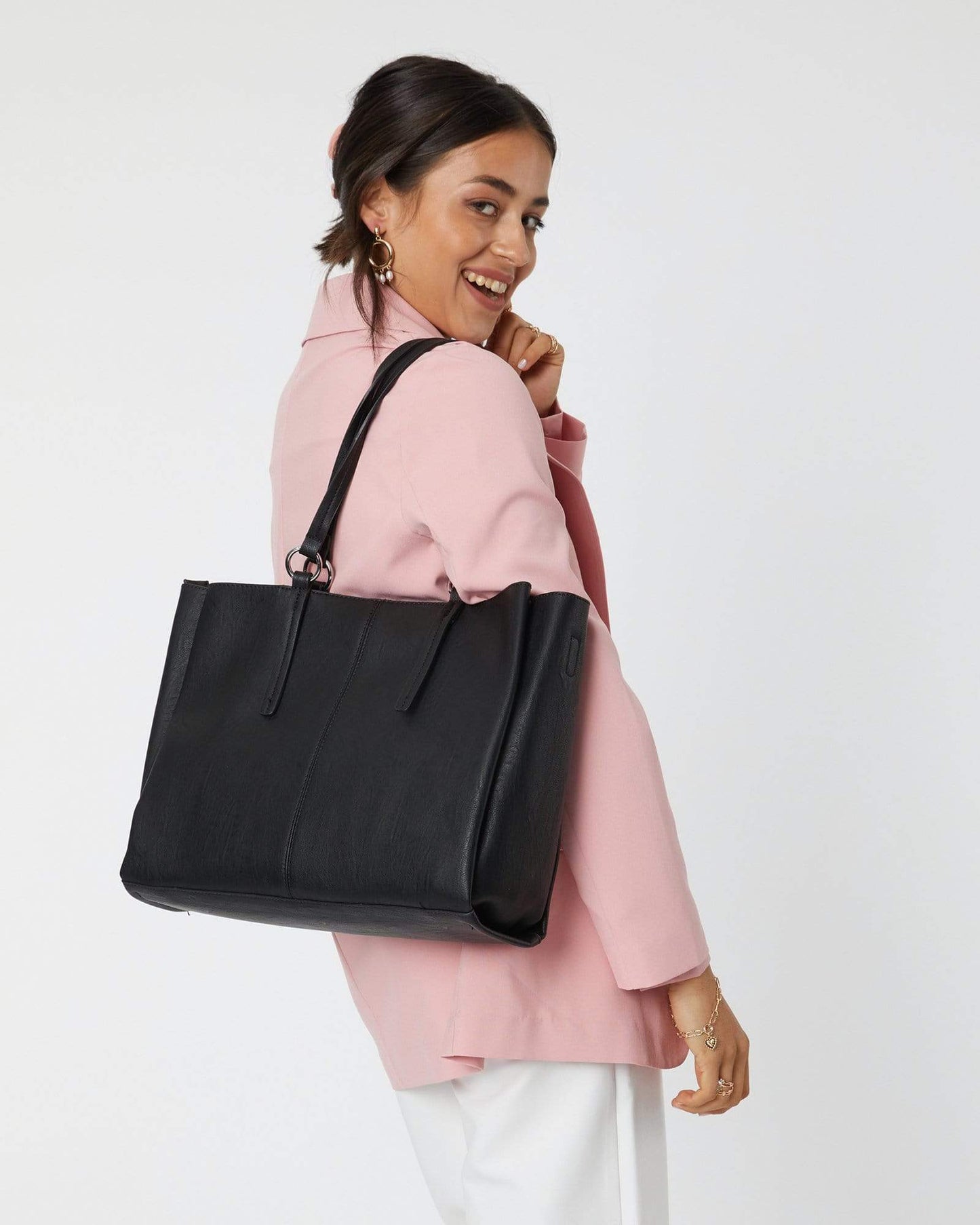 Colette by Colette Hayman Stacey Ring Tote Bag (Black)