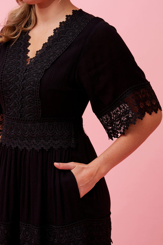 Caroline Morgan Australia BYRON LACE MAXI DRESS (Black)
