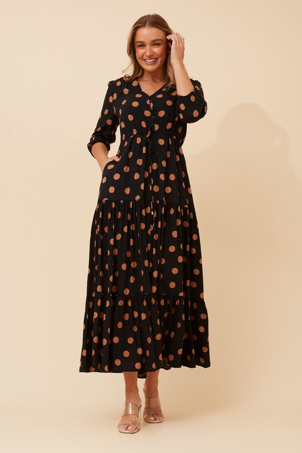 RAELA POLKA DOT PRINT MAXI DRESS (Black)