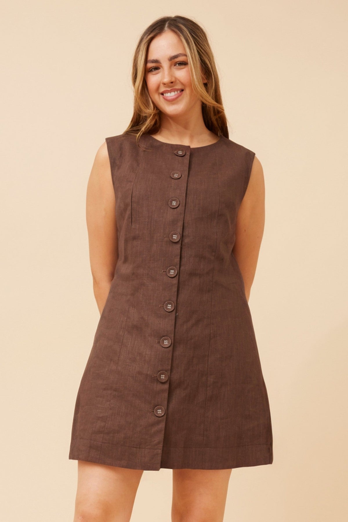SPELA LINEN SHIFT DRESS (Chocolate)