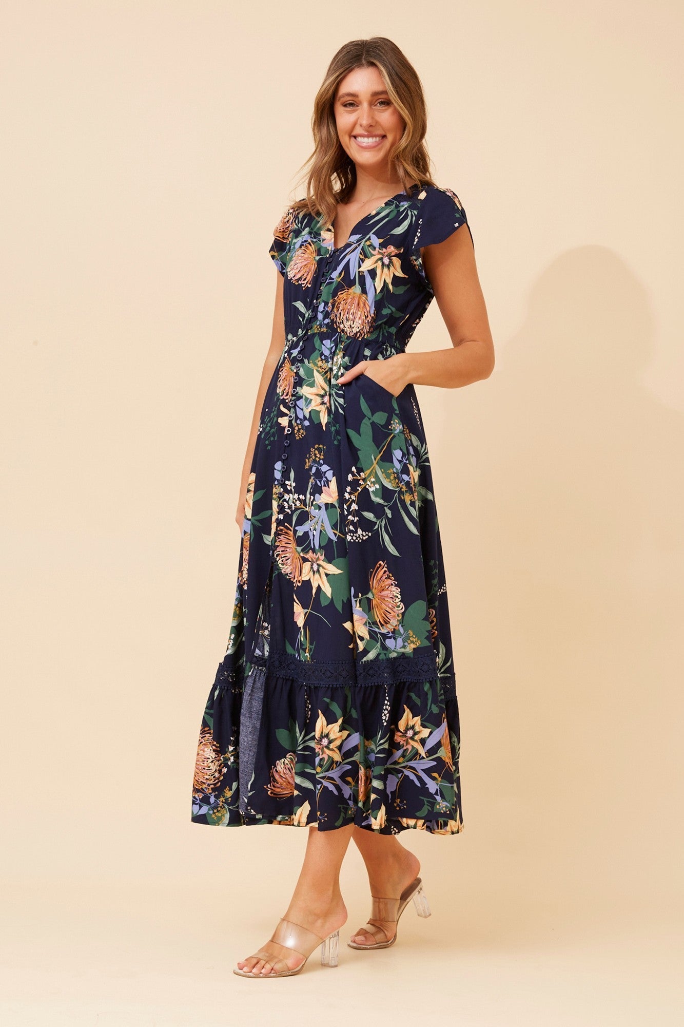 MOROCCO FLORAL MAXI DRESS (Navy)
