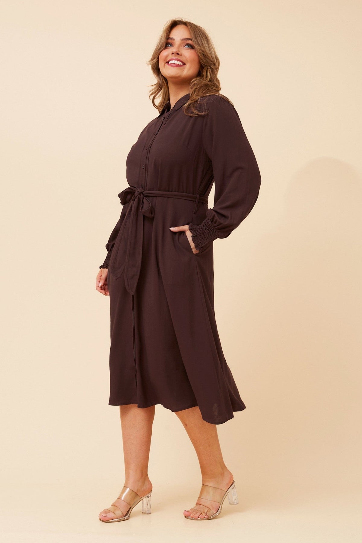 JOVIELLE SOLID MIDI DRESS (Chocolate)