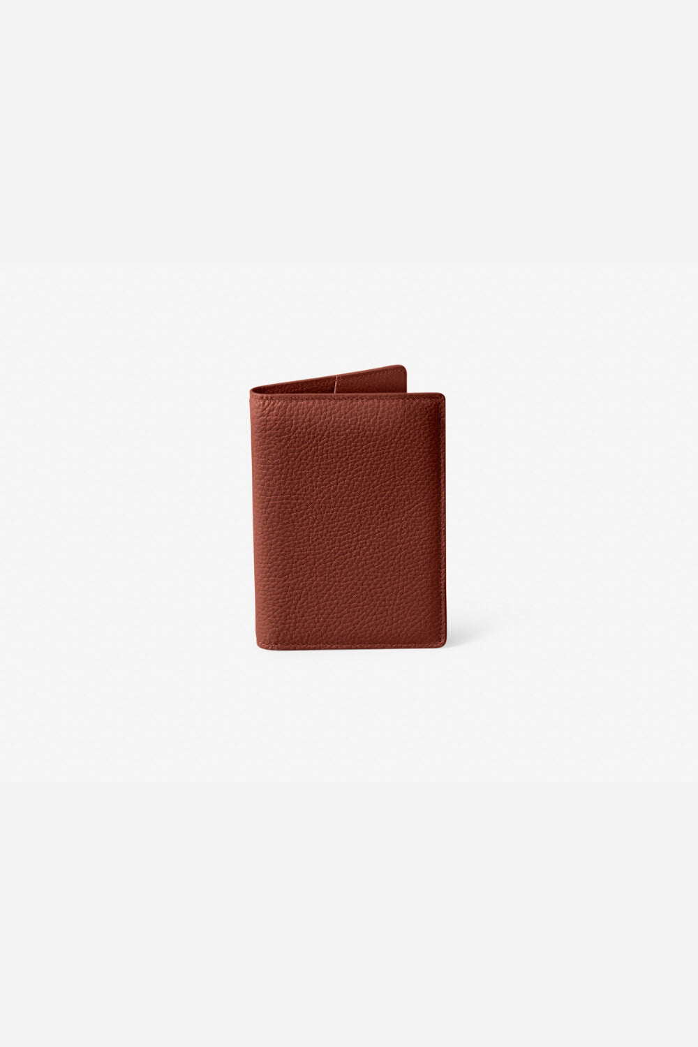 KINNON EARLE PASSPORT HOLDER (Chestnut)
