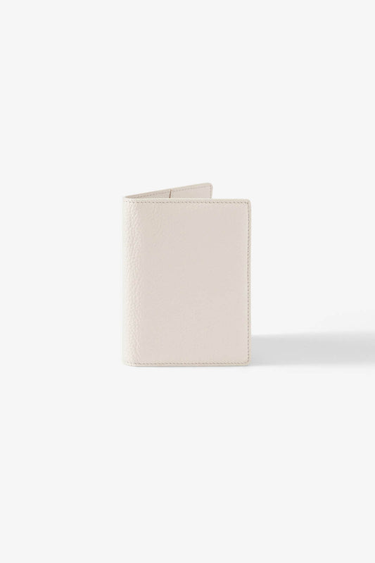 KINNON EARLE PASSPORT HOLDER (Dune)