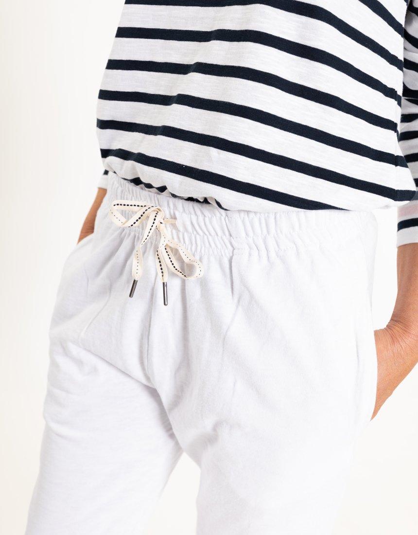 Elm 3/4 Brunch Pants (White)
