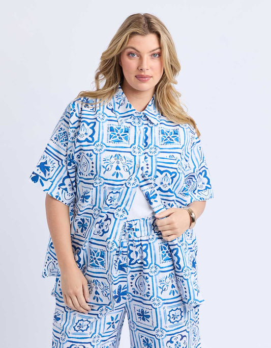 Dolce Tile Shirt - (Ocean Tile Print)