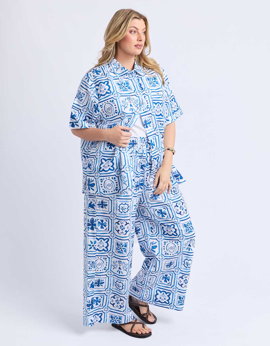 Elm Dolce Tile Shirt (Ocean Tile Print)