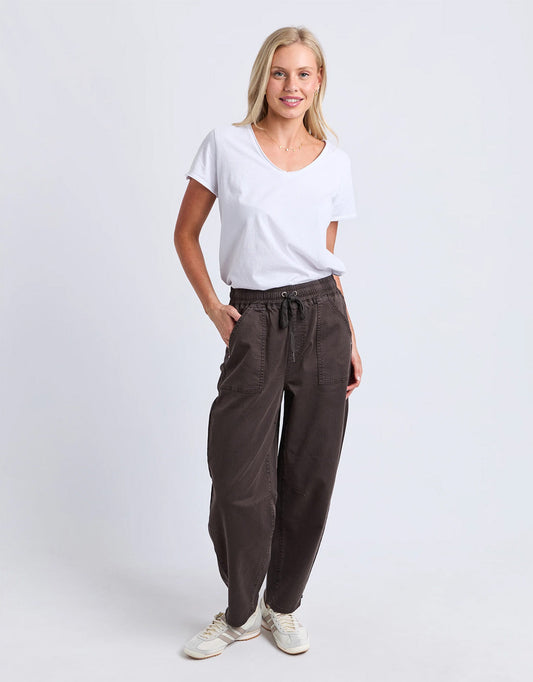 Elm Quinn Barrel Jogger (Chocolate)