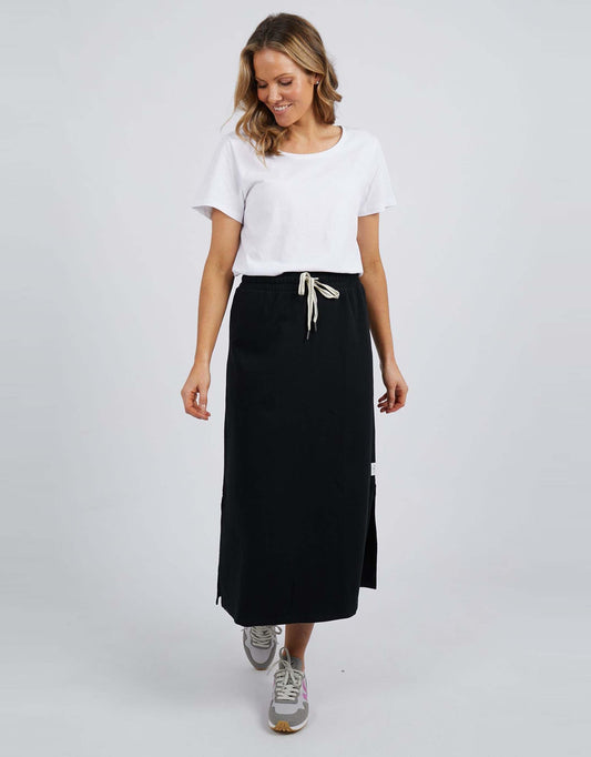 Travel Skirt - (Black)
