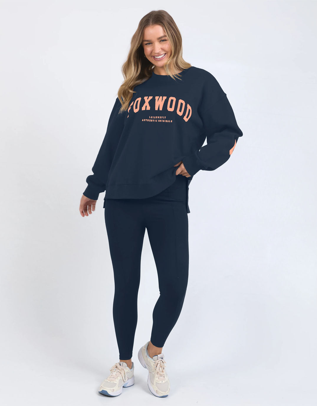 Foxwood Interval Crew (Navy With Peach)