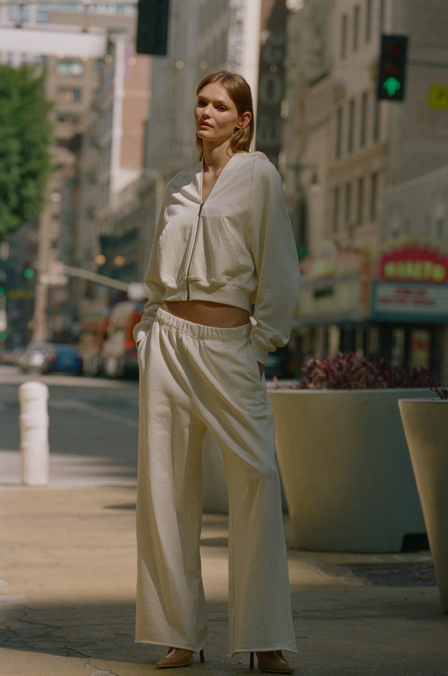 Freddie Track Pant (Cream)