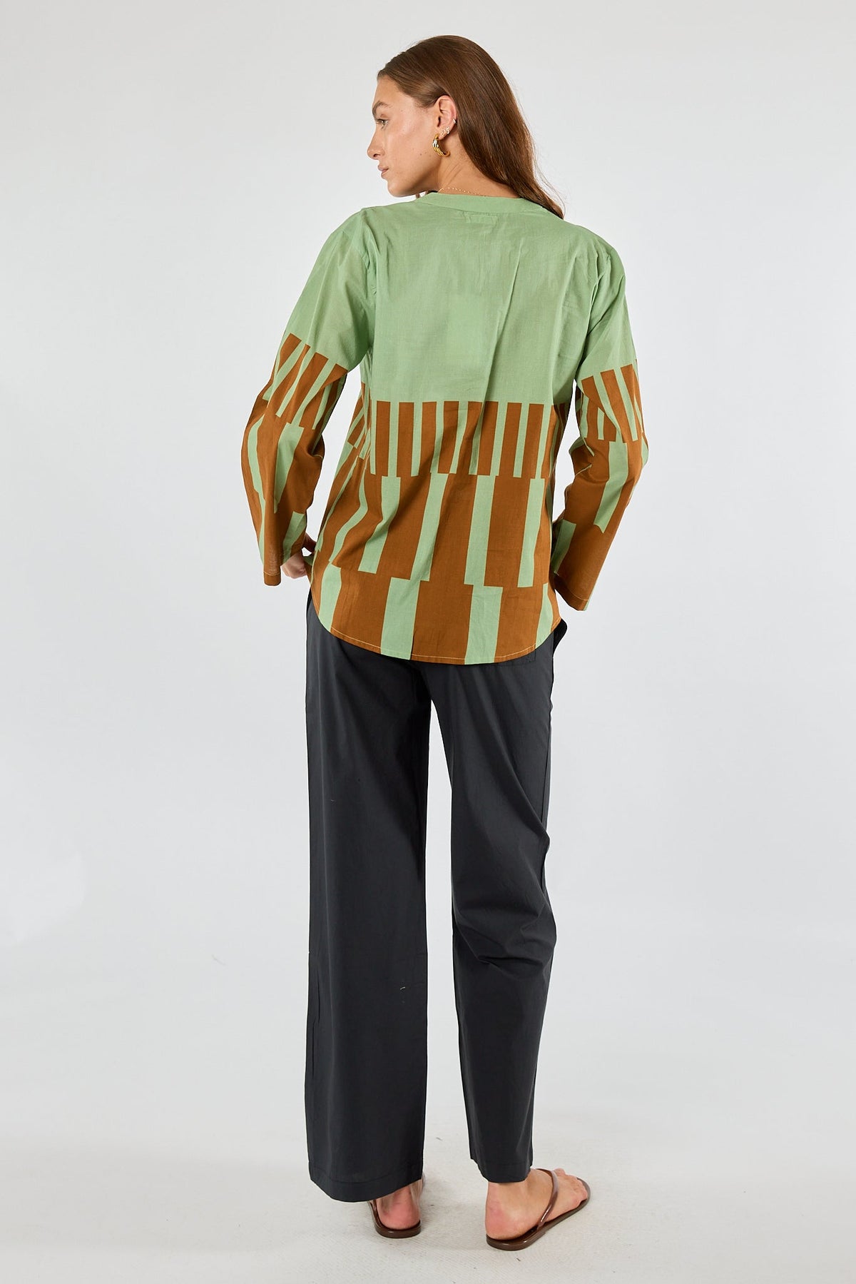 Division Itami Cension Top (Khaki)