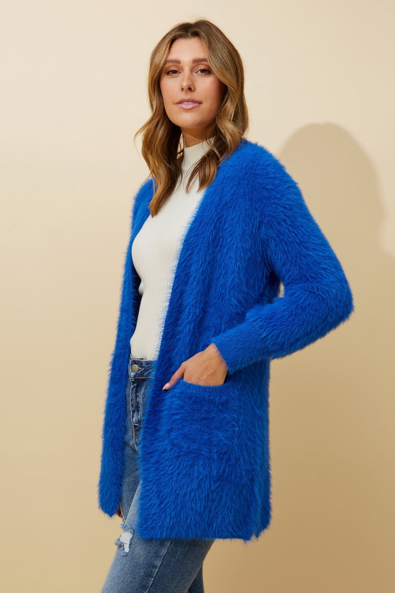 LEEZA EYELASH KNIT CARDIGAN (Classic Blue)