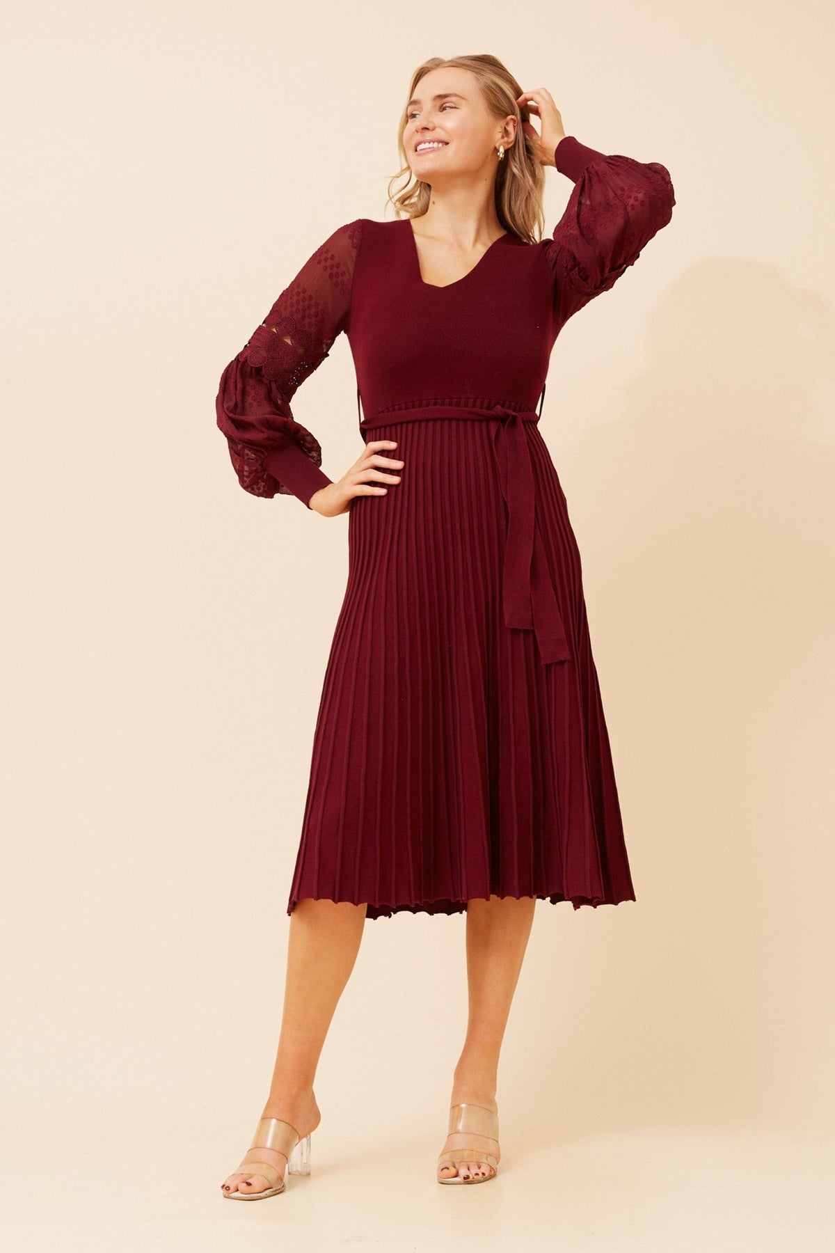 OLA LANTERN SLEEVE KNIT DRESS (Black)
