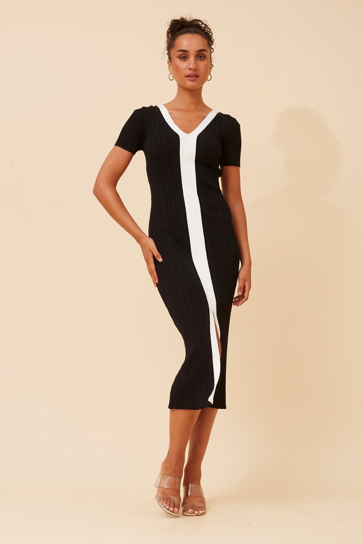 COVE BODYCON KNIT DRESS (Black)