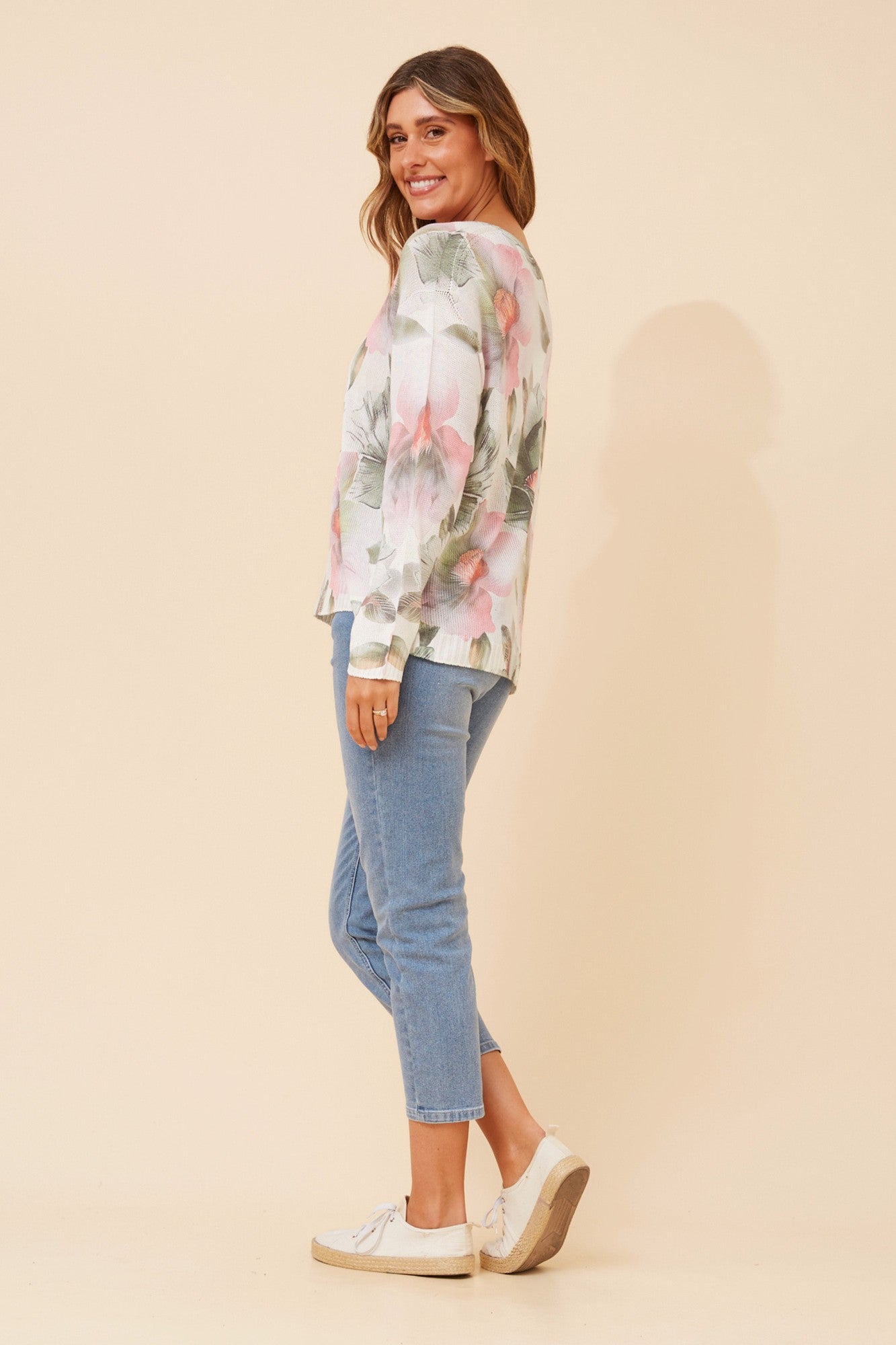 NEAVE FLORAL KNIT PULLOVER (Multi Green)