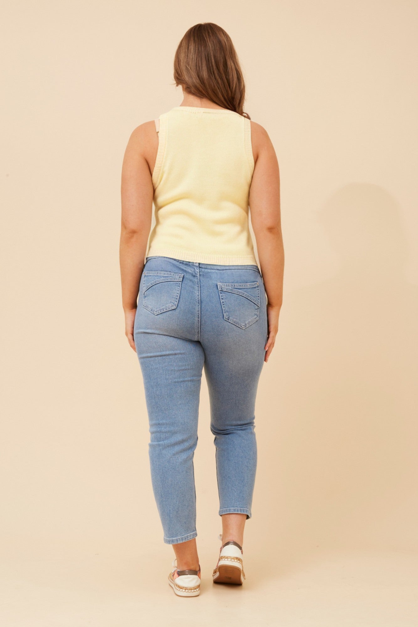 HARIKA SOLID KNIT VEST (Lemon Sorbet)