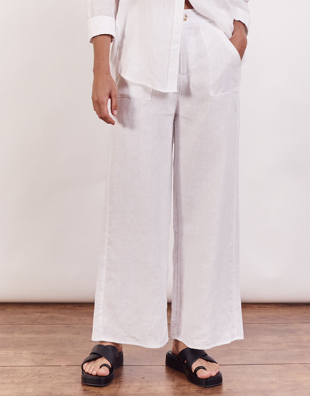 Little Lies Jude Wide Leg Linen Pants (White)
