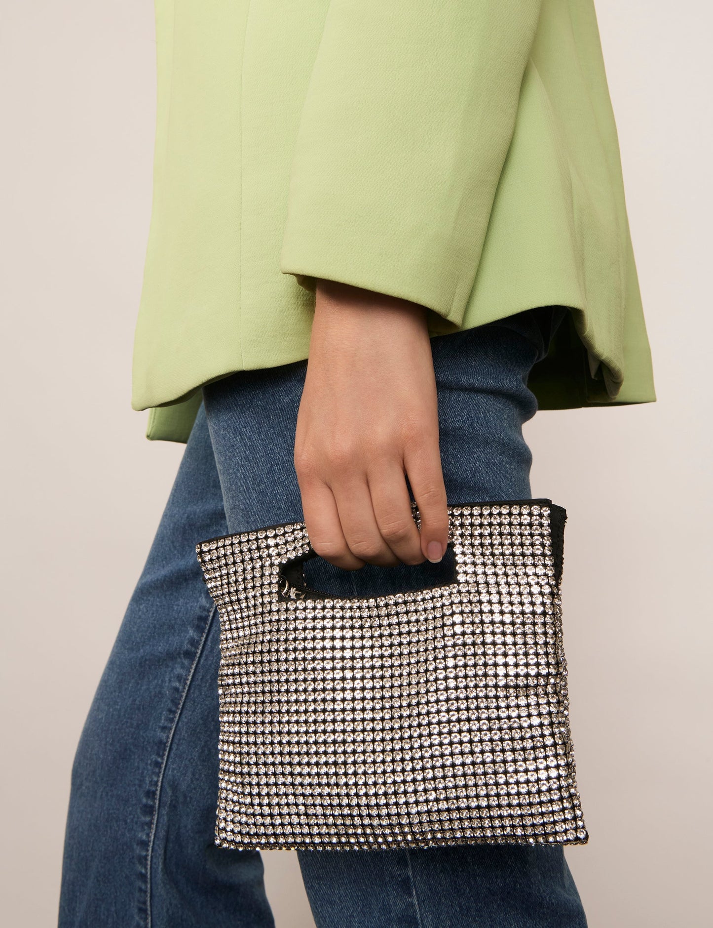 GROUP48 SHIMMER FLAT CLUTCH (Print)