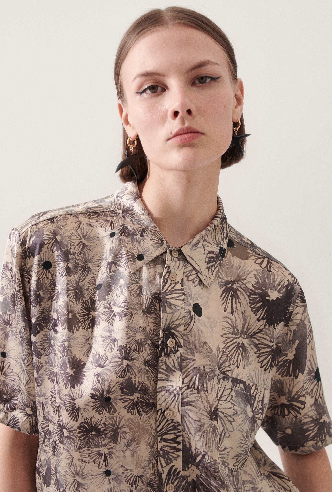 Silk Laundry Short Sleeve Boyfriend Shirt (Aster Floral)