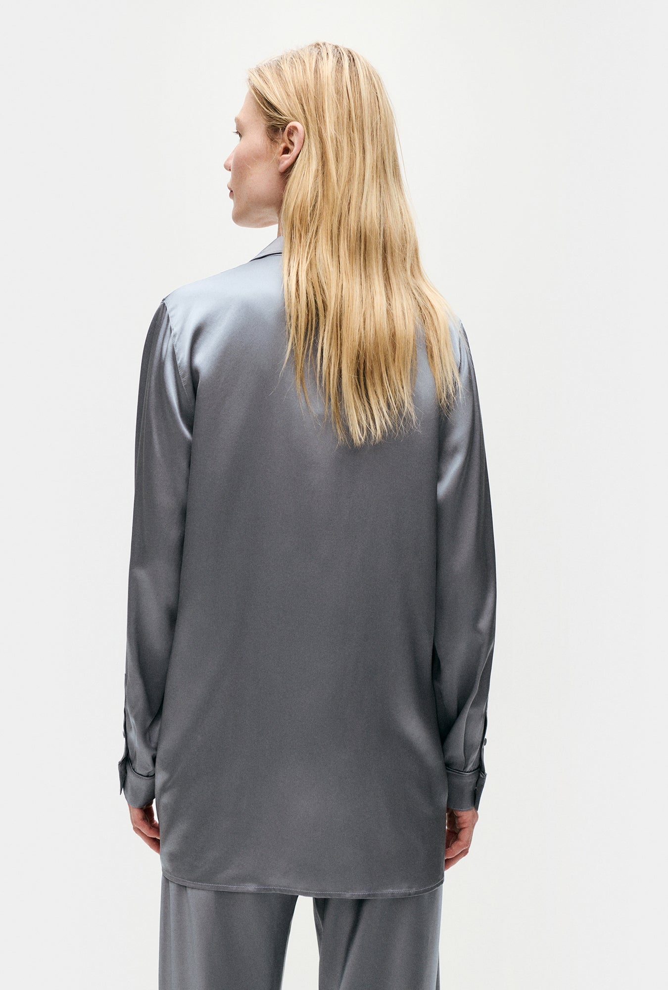 Silk Laundry Relaxed Blazer (Storm)