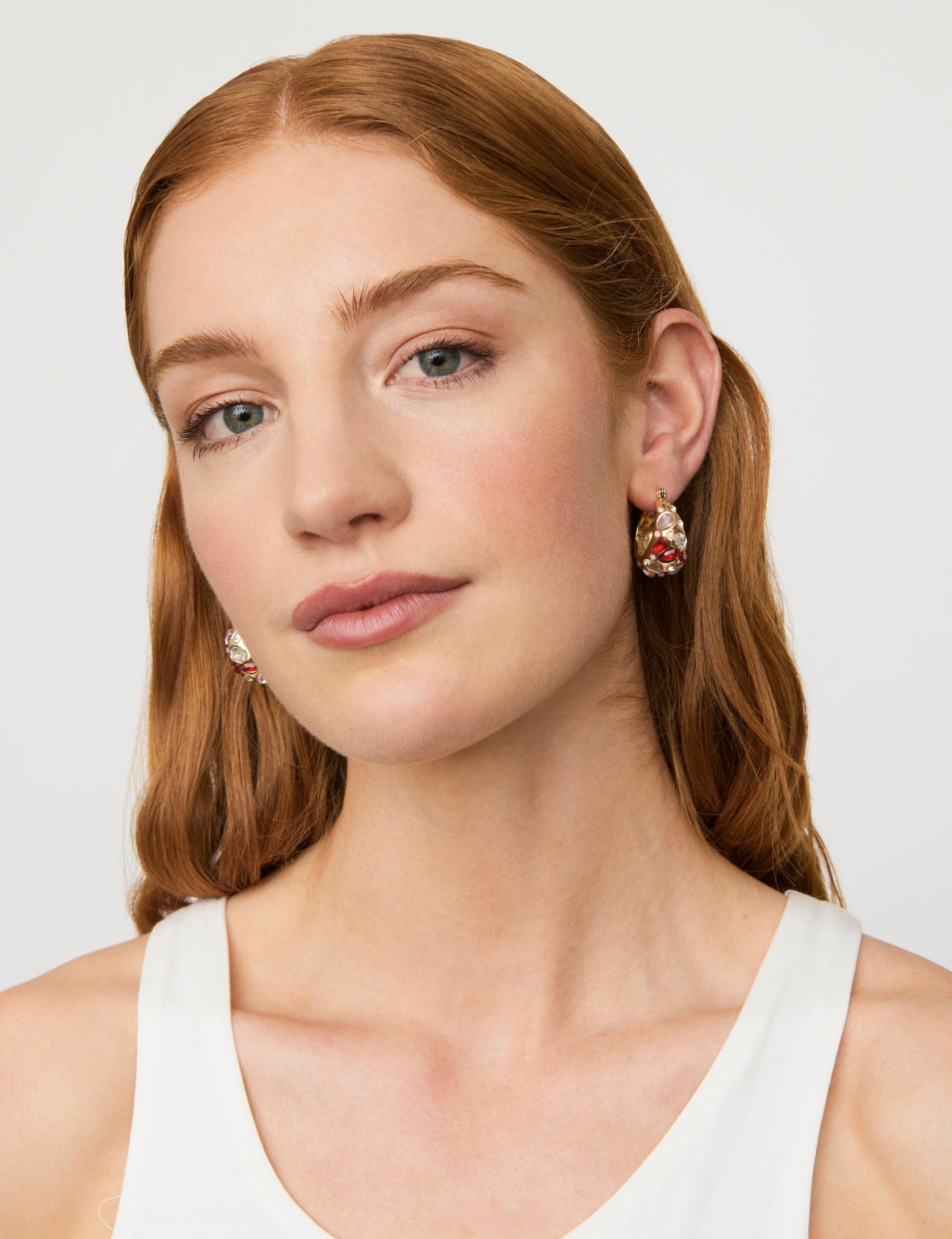 GROUP48 SCARLET CRYSTAL HOOP EARRING (Print)