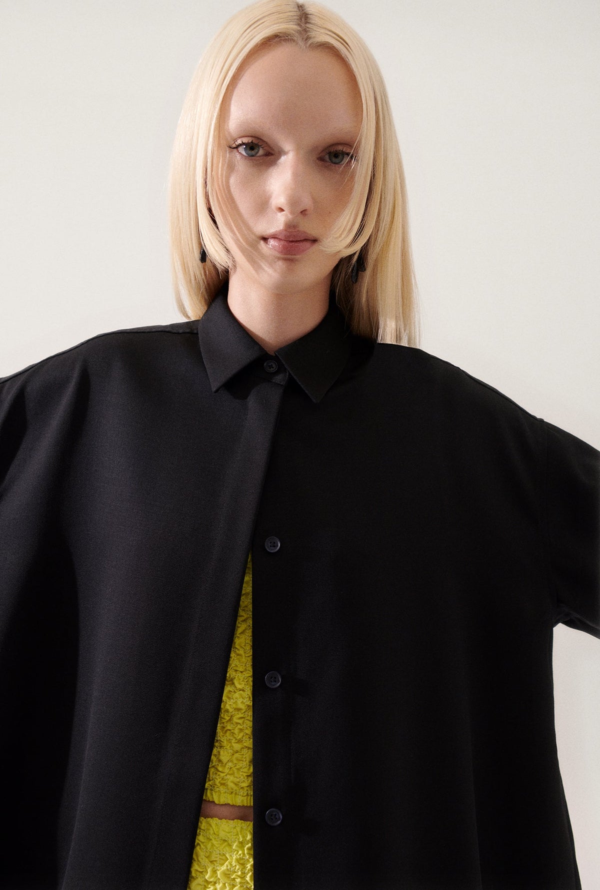 Silk Laundry Wool Overshirt (Black)