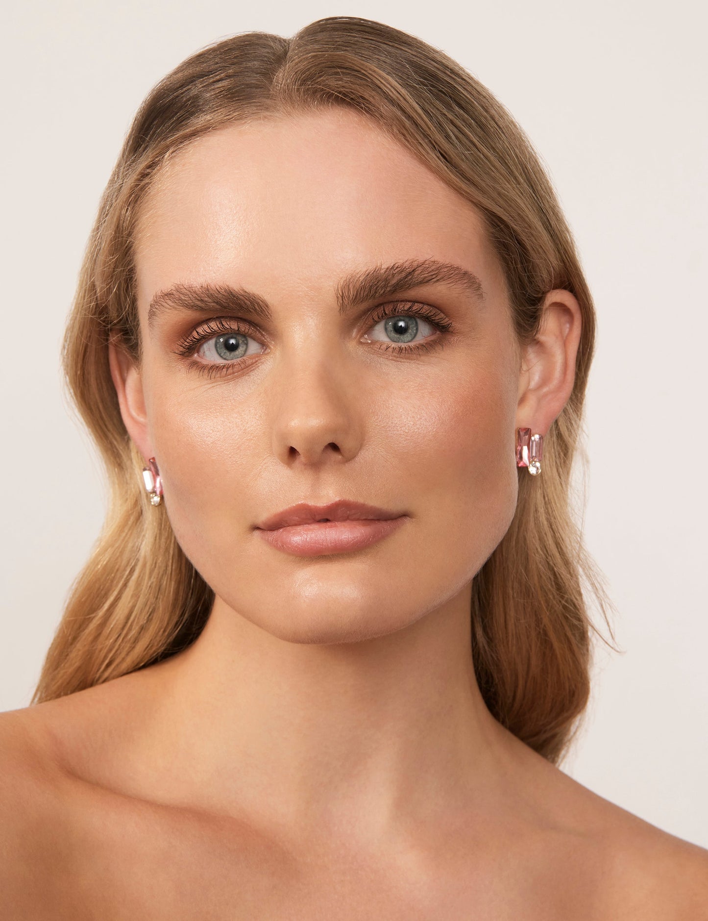 GROUP48 CONSTRUCT CLUSTER EARRING (Pink)