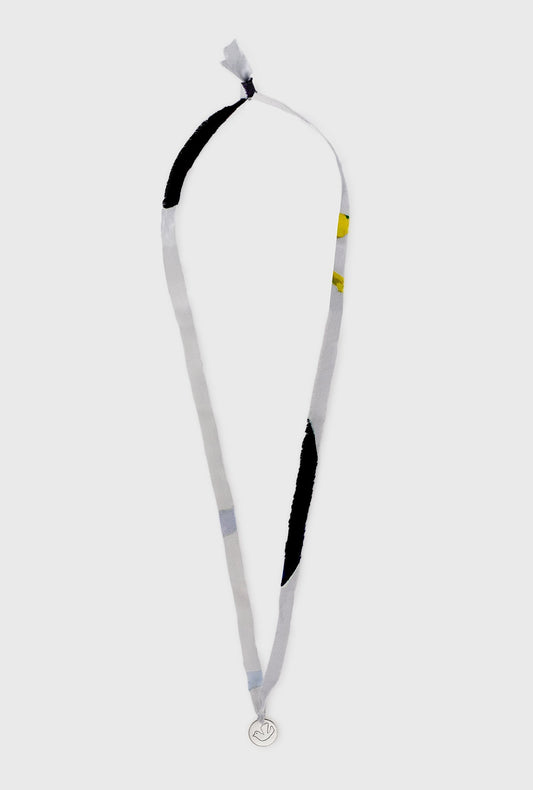 Silk Laundry PEACE CHARM NECKLACE (Silver)