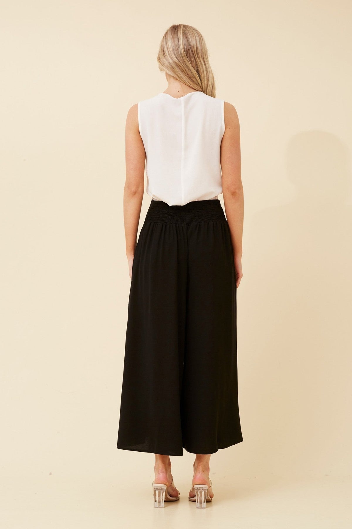 AVARA WIDE LEG PANTS (Black)